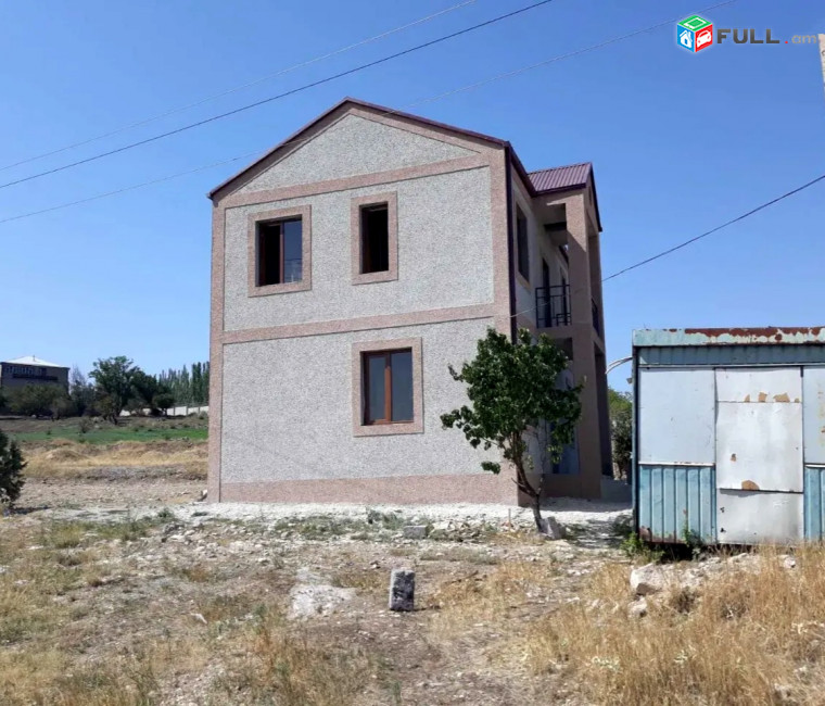 Հիանալի Առանձնատուն. Առինջում SM053