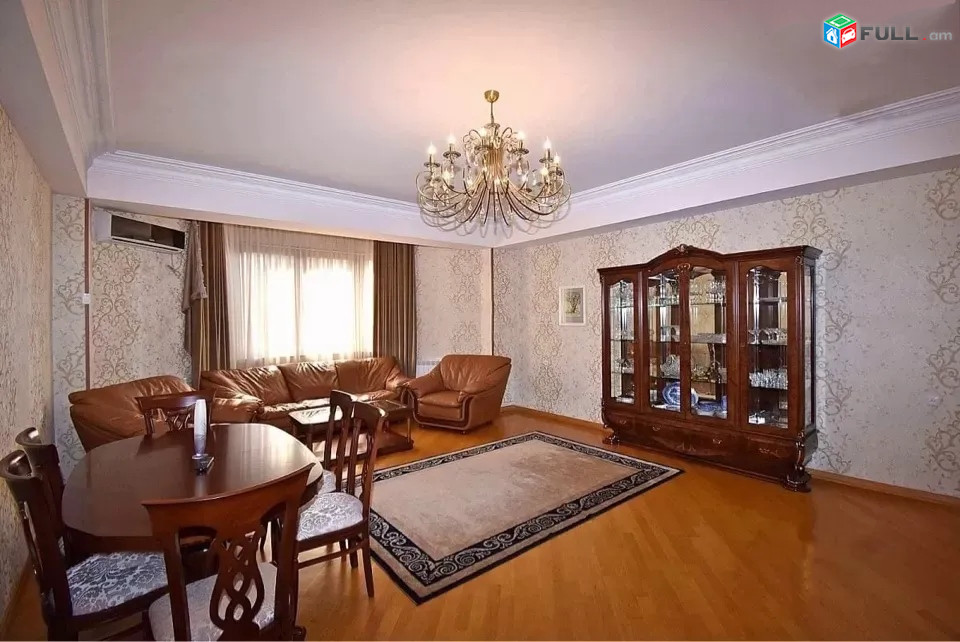 Շքեղ Բնակարան. Կենտրոնում. Ամիրյան փ. SB033