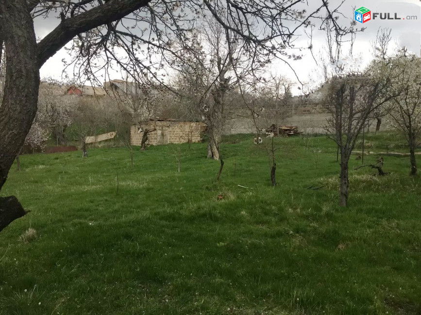 Բարձրարժեք Առանձնատուն. Ջրվեժում SM002