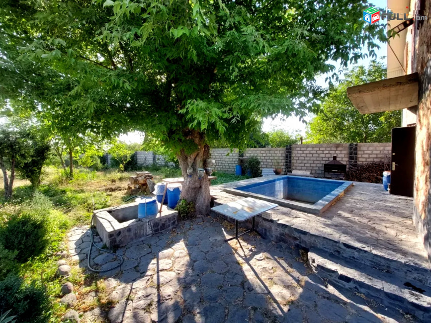 Լավ առաջարկ Առանձնատուն. Ջրվեժում TH901
