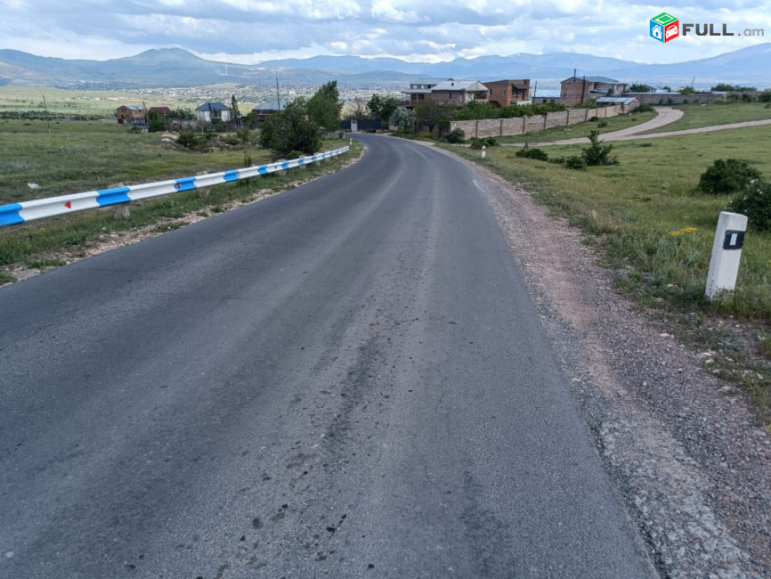 Հողատարածք Ձորաղբյուրում 8000ք. RA065