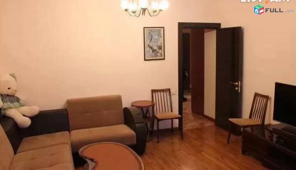 2 սենյականոց բնակարան Հովսեփ Արղության փողոցում