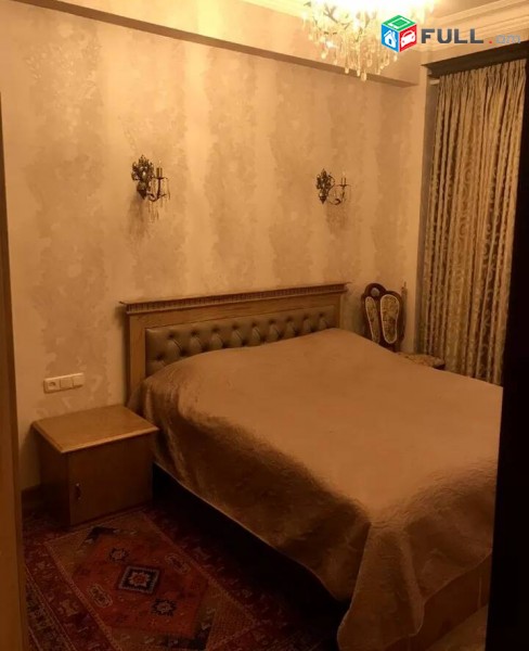 3 սենյականոց բնակարան նորակառույց շենքում Կոմիտասի պողոտայում