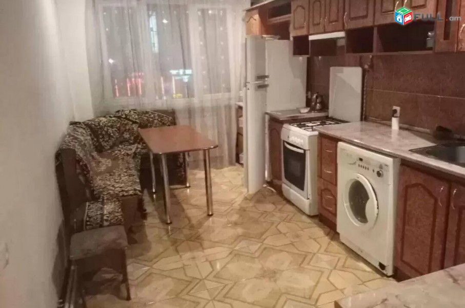 3 սենյականոց բնակարան Կոմիտասի պողոտայում,