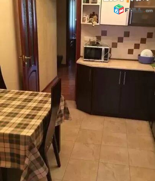 3 սենյականոց բնակարան Կոմիտասի պողոտայում