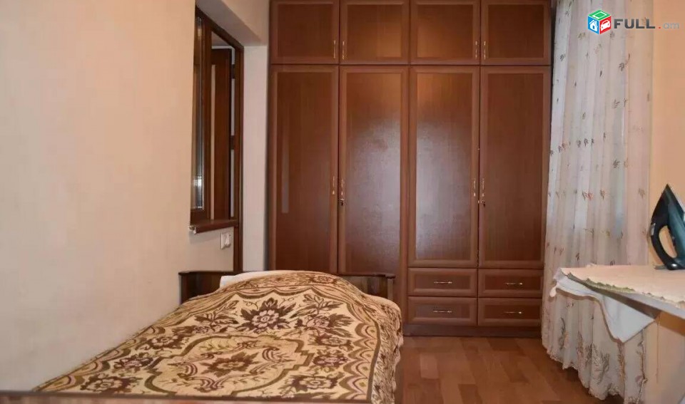 3 սենյականոց բնակարան Վահրամ Փափազյան փողոցում