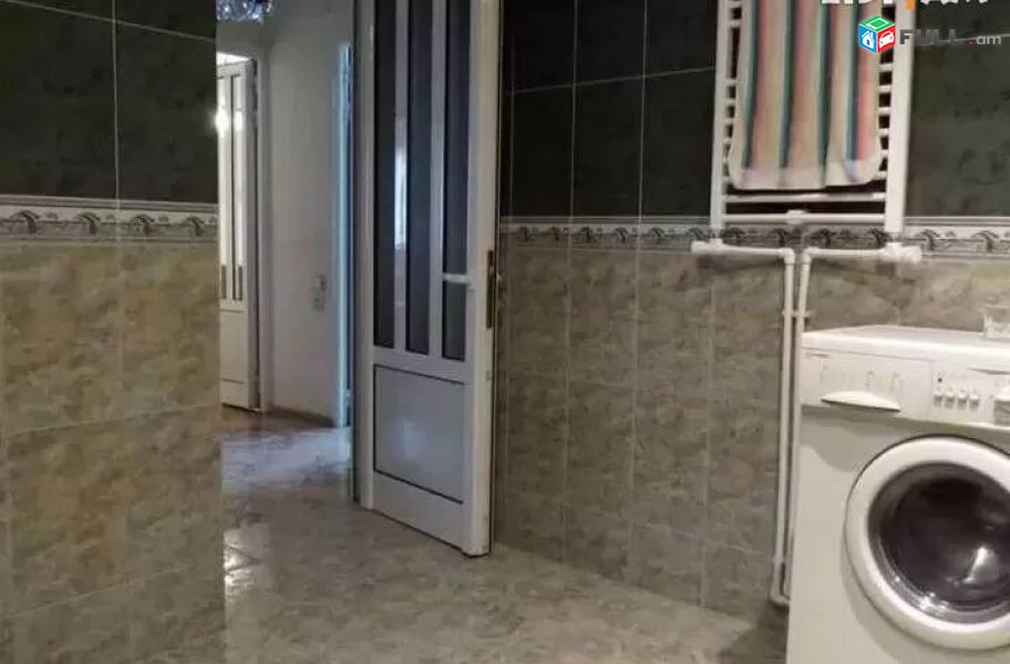 3 սենյականոց բնակարան Սարյանի փողոցում, 110 ք.մ., 3/17 հարկ, կապիտալ վերանորոգված, քարե շենք