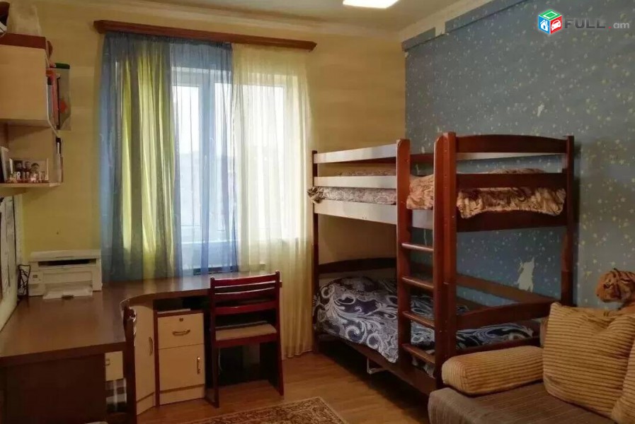3 սենյականոց բնակարան, Դավթաշենի 2-րդ զանգված, 75 ք.մ., կապիտալ վերանորոգված