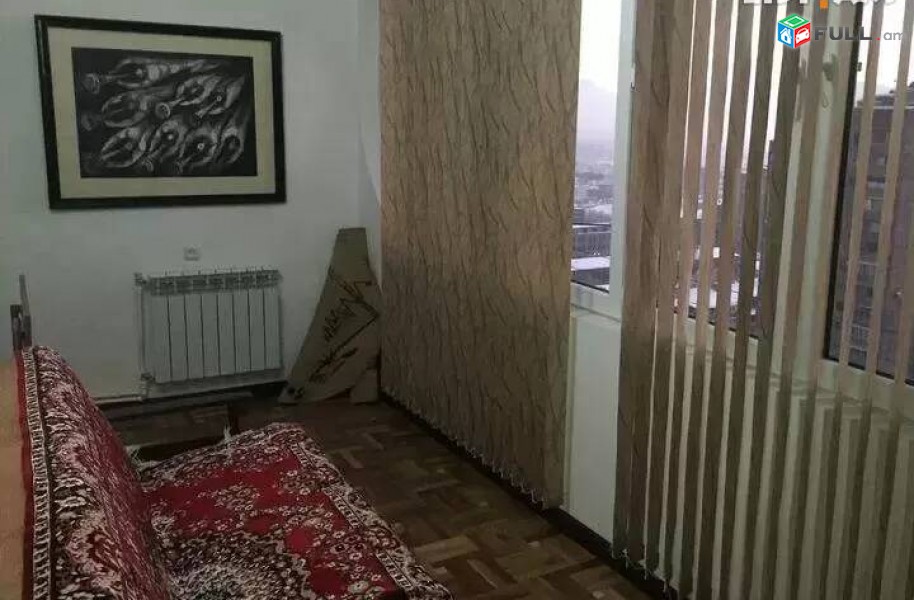 4 սենյականոց բնակարան Վահրամ Փափազյան փողոցում, 96 ք.մ., 14/16 հարկ, կապիտալ վերանորոգված