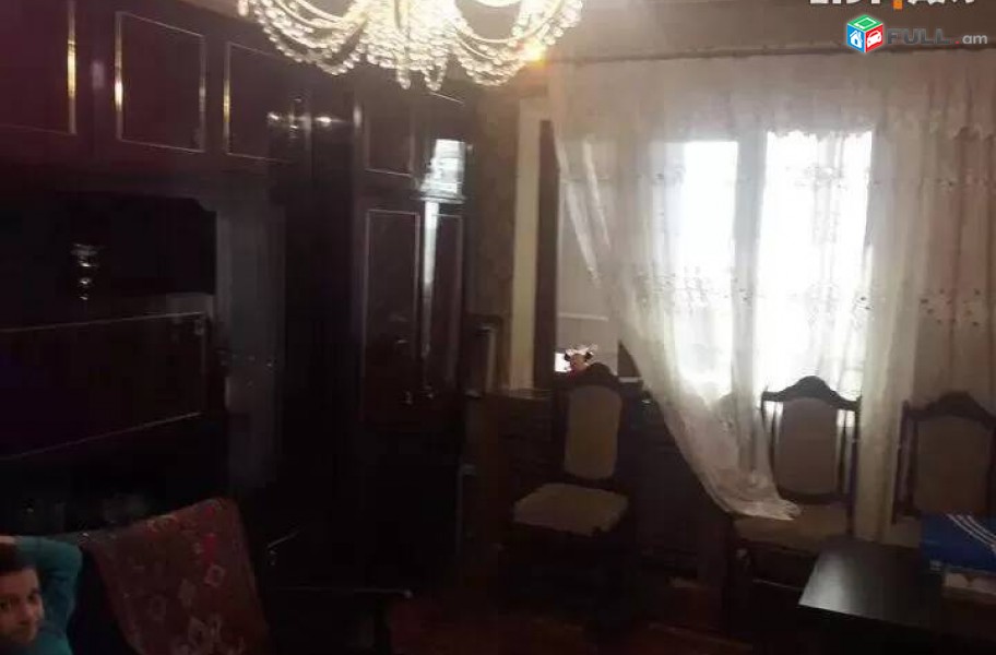 3 սենյականոց բնակարան Կիևյան փողոցում, 67 ք.մ., նախավերջին հարկ, կապիտալ վերանորոգված