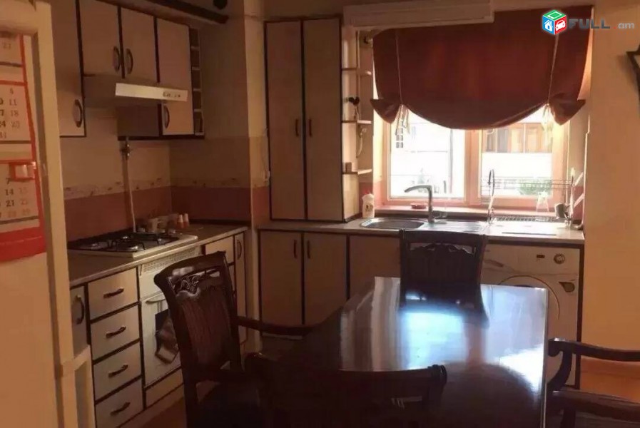 3 սենյականոց բնակարան Գրիգոր Արծրունու փողոցում, 60 ք.մ., 5/12 հարկ, կապիտալ վերանորոգված