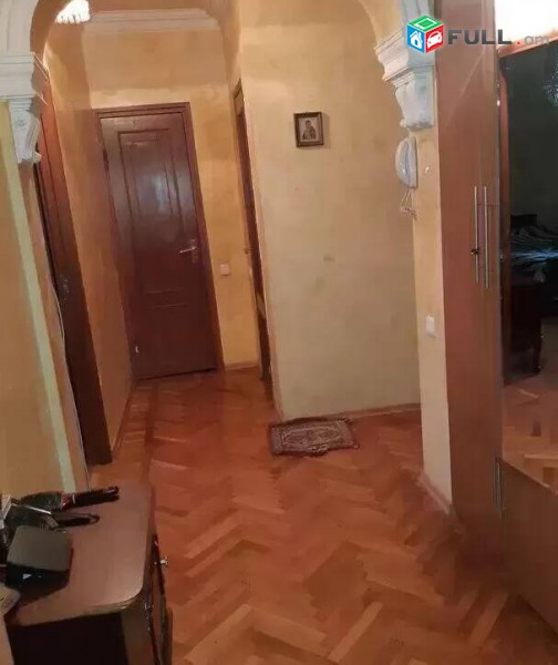 2 սենյականոց բնակարան Կոմիտասի պողոտայում, 65 ք.մ., 4/9 հարկ, կապիտալ վերանորոգված
