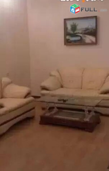 2 սենյականոց բնակարան Կասյան փողոցում, 42 ք.մ., 2/5 հարկ, կապիտալ վերանորոգված, քարե շենք