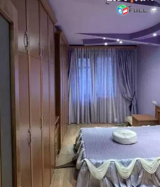 3 սենյականոց բնակարան Կոմիտասի պողոտայում, 80 ք.մ., 2/5 հարկ, եվրովերանորոգված, քարե շենք