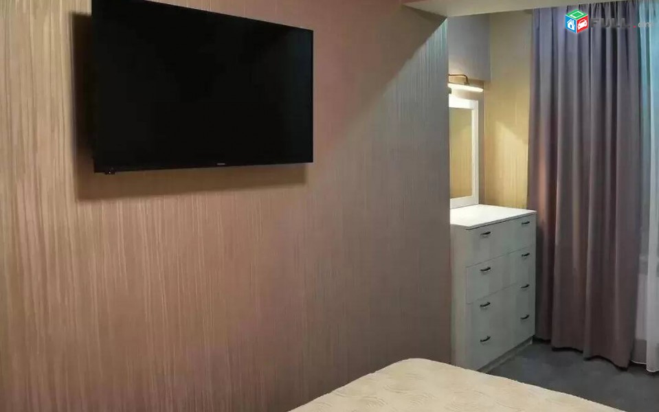 2 սենյականոց բնակարան Կոմիտասի պողոտայում, 58 ք.մ., 2/5 հարկ, կապիտալ վերանորոգված, քարե շենք