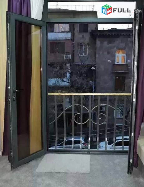 2 սենյականոց բնակարան Կոմիտասի պողոտայում, 58 ք.մ., 2/5 հարկ, կապիտալ վերանորոգված, քարե շենք