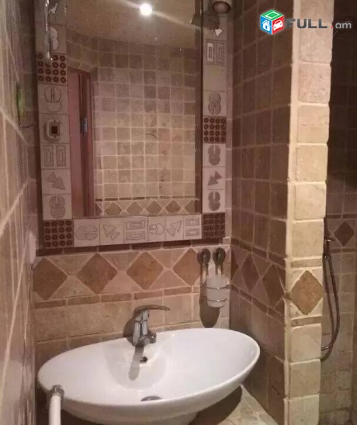 2 սենյականոց բնակարան Կոմիտասի պողոտայում, 42 ք.մ., 5/9 հարկ, կոսմետիկ վերանորոգում