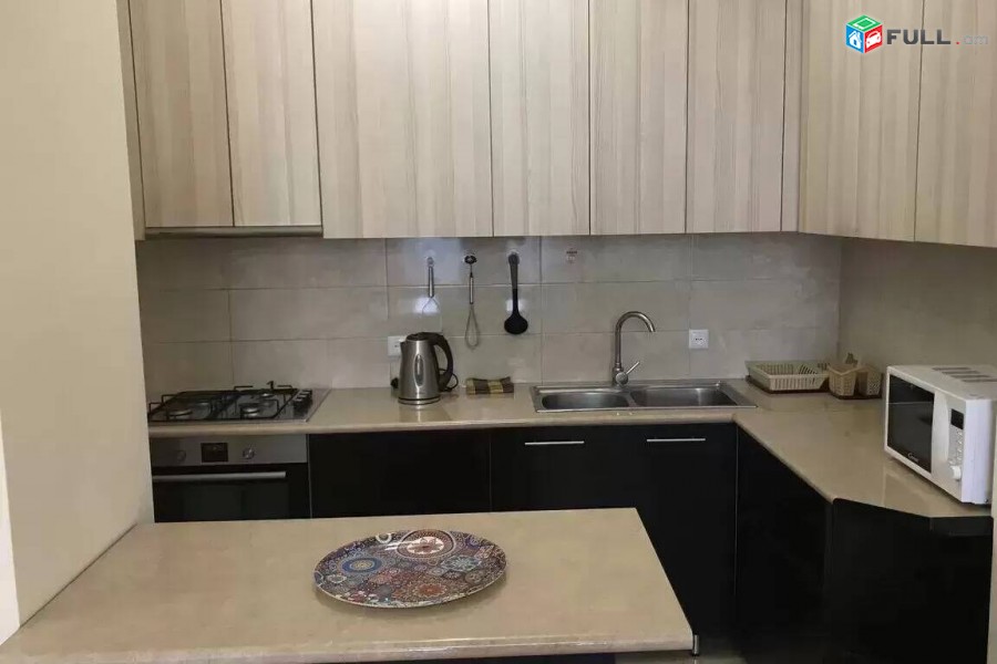 2 սենյականոց բնակարան նորակառույց շենքում Նաիրի Զարյան փողոցում, 68 ք.մ., բարձր առաստաղներ