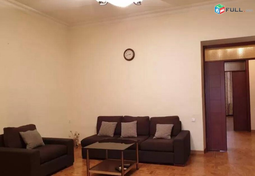 3 սենյականոց բնակարան Կիևյան փողոցում, 82 ք.մ., կապիտալ վերանորոգված, քարե շենք