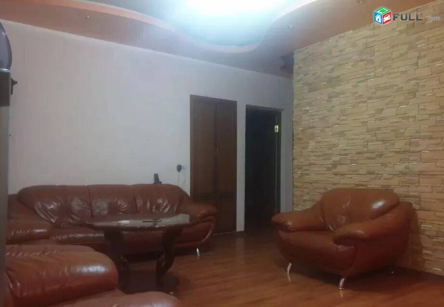 3 սենյականոց բնակարան Կոմիտասի պողոտայում, 74 ք.մ., 3/5 հարկ, կապիտալ վերանորոգված, քարե շենք