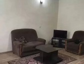 2 սենյականոց բնակարան Բաբայան փողոցում, 52 ք.մ., 2/5 հարկ, կապիտալ վերանորոգված, քարե շենք
