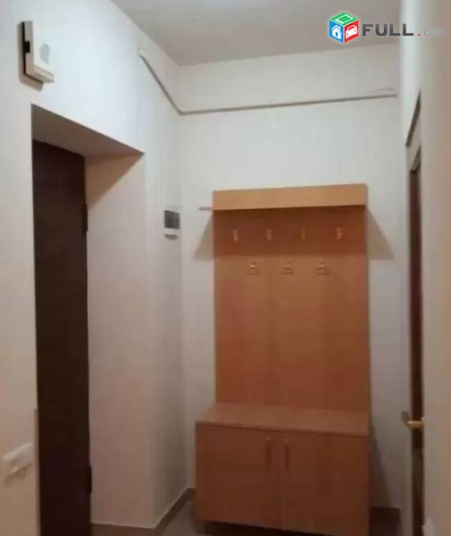 2 սենյականոց բնակարան Կիևյան փողոցում, 52 ք.մ., 3/5 հարկ, կապիտալ վերանորոգված, քարե շենք