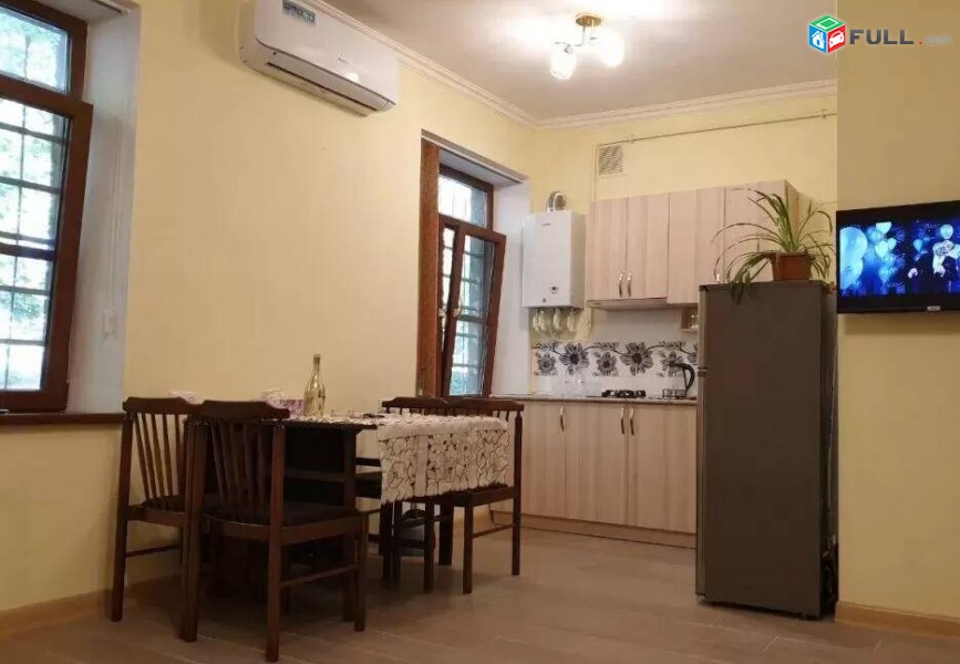 1 սենյականոց բնակարան Կոմիտասի պողոտայում, 37 ք.մ., 1/5 հարկ, կապիտալ վերանորոգված, քարե շենք