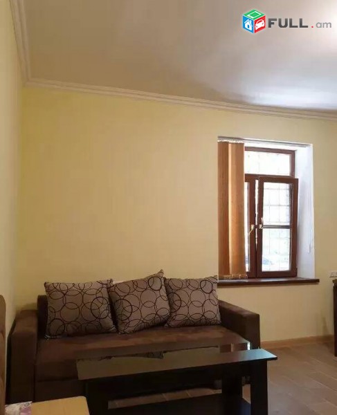 1 սենյականոց բնակարան Կոմիտասի պողոտայում, 37 ք.մ., 1/5 հարկ, կապիտալ վերանորոգված, քարե շենք