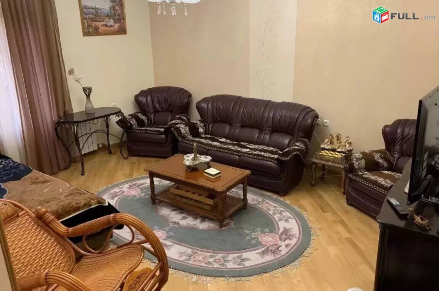 1 սենյականոց բնակարան Կոմիտասի պողոտայում, 46 ք.մ., 3/5 հարկ, կապիտալ վերանորոգված, քարե շենք