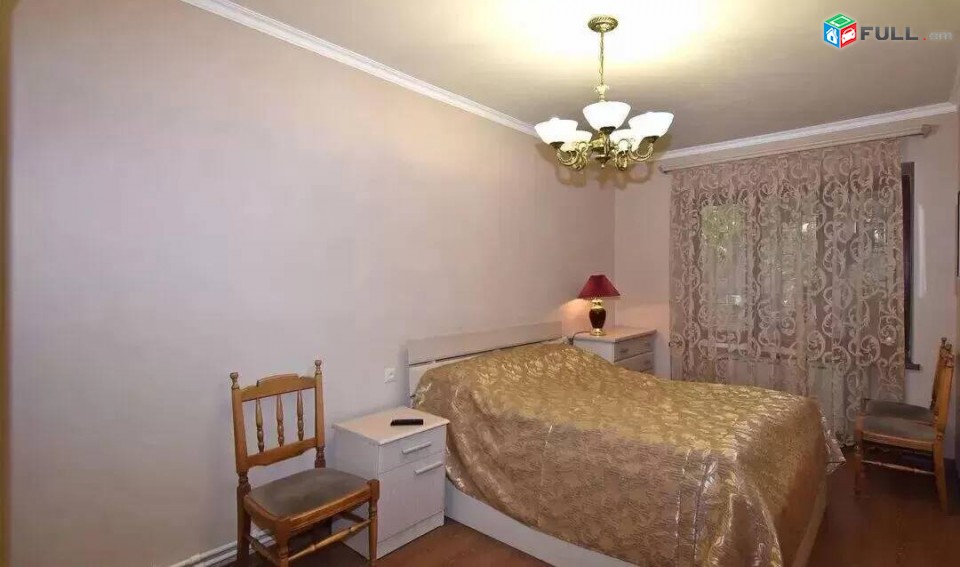 2 սենյականոց բնակարան Նալբանդյան փողոցում, 70 ք.մ., 2/7 հարկ, կապիտալ վերանորոգված, քարե շենք