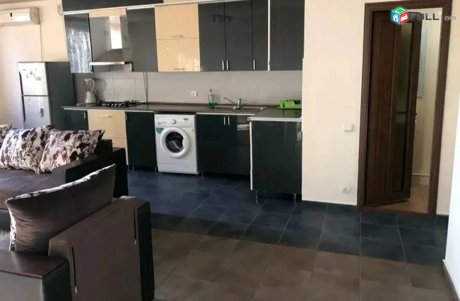 2 սենյականոց բնակարան Թումանյան փողոցում, 60 ք.մ., նախավերջին հարկ, կապիտալ վերանորոգված