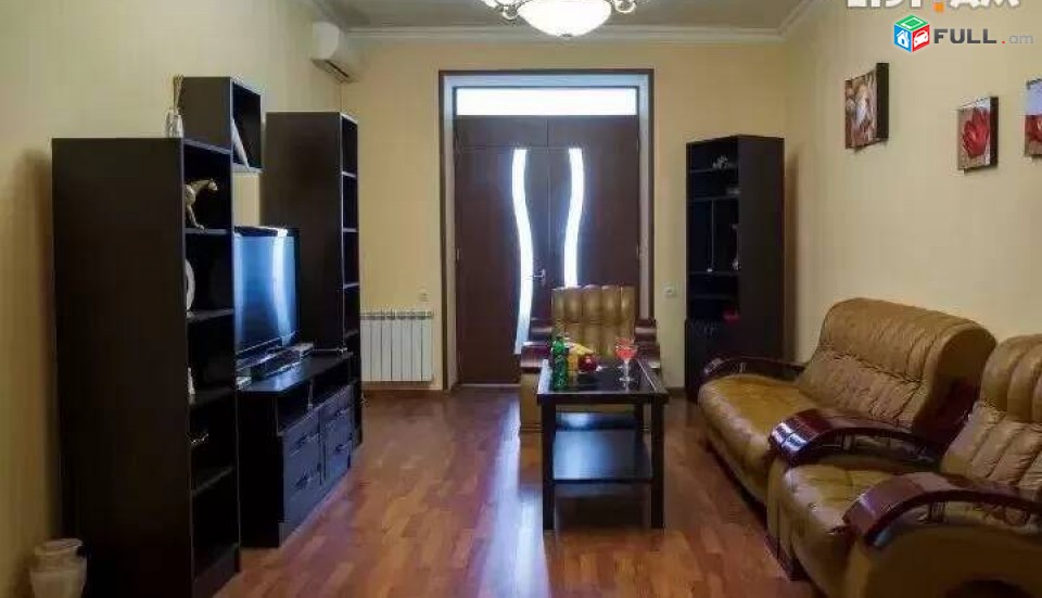 2 սենյականոց բնակարան Մարշալ Բաղրամյան պողոտայում, 64 ք.մ., 2/5 հարկ, կապիտալ վերանորոգված