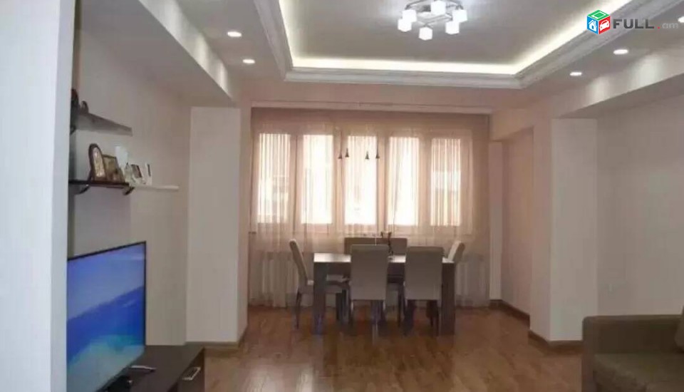 3 սեն. բնակարան նորակառույց շենքում Նար–Դոսի փողոցում, 90 ք.մ., բարձր առաստաղներ, 3/10 հարկ