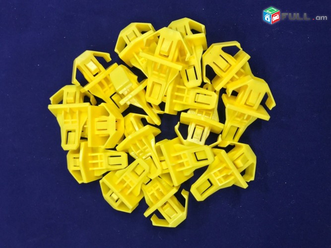 Honda CR-V 4 Bumper Moulding, Yellow Clips, 91578-T0A-003