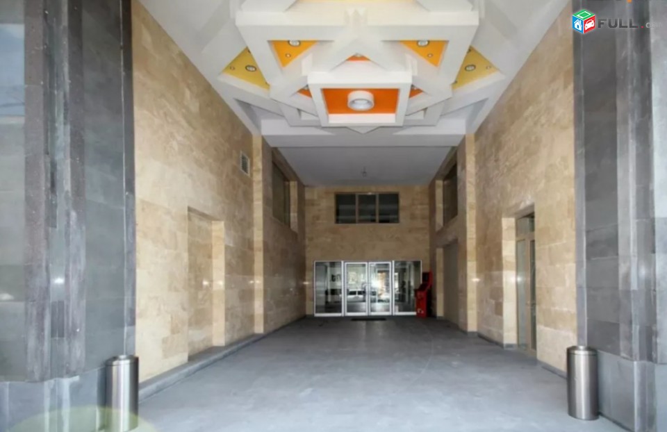 Լեոյի հասցեում վարձով Էլիտար նորակառույց բնակարան 
