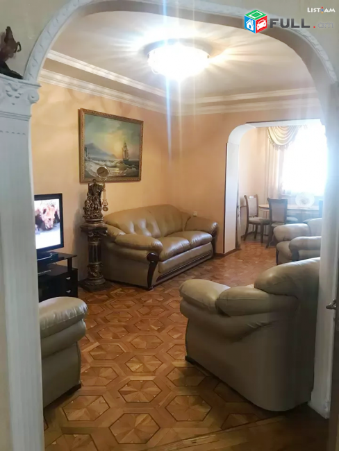 Կոդ 45591  Նոր Նորքի 1 զանգված 3 սենյականոց բն