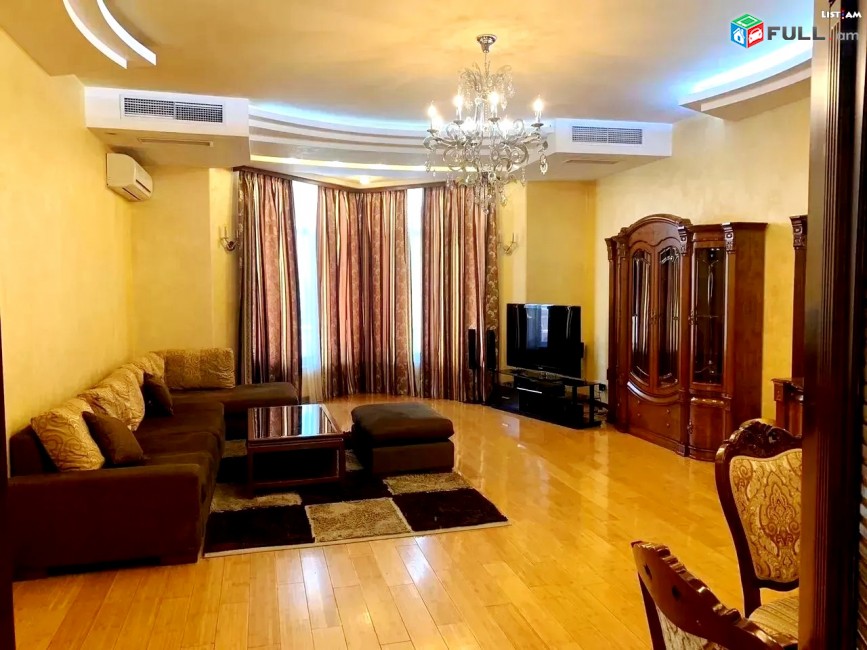 Կոդ 45812 Երկու հարկանի քարե տուն Աջափնյակում, 800 ք.մ., 3 սանհանգույց, կապիտալ վերանորոգված