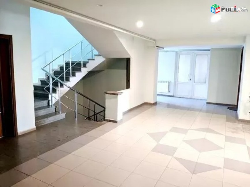 Կոդ 51842  Արաբկիր, Հյուսիսային ճառագայթ թաղամասում 2 սենյակ