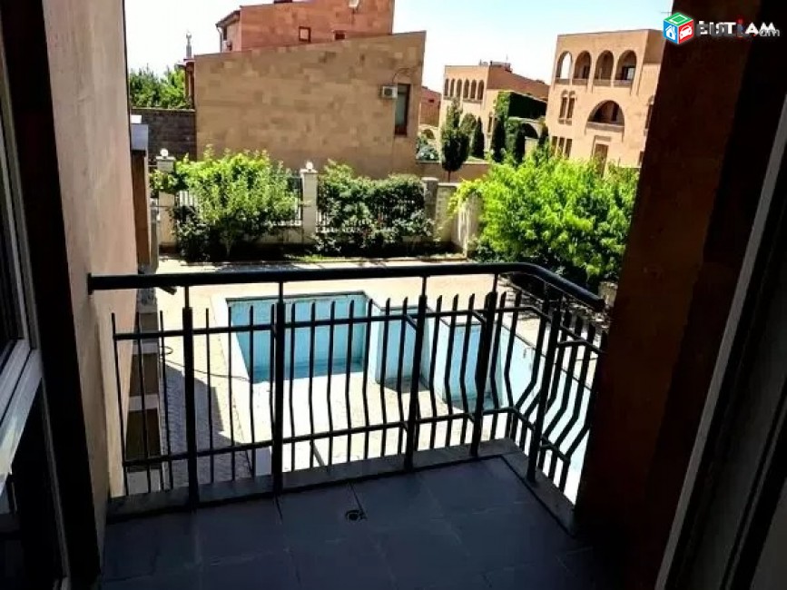 Կոդ 51842  Արաբկիր, Հյուսիսային ճառագայթ թաղամասում 2 սենյակ