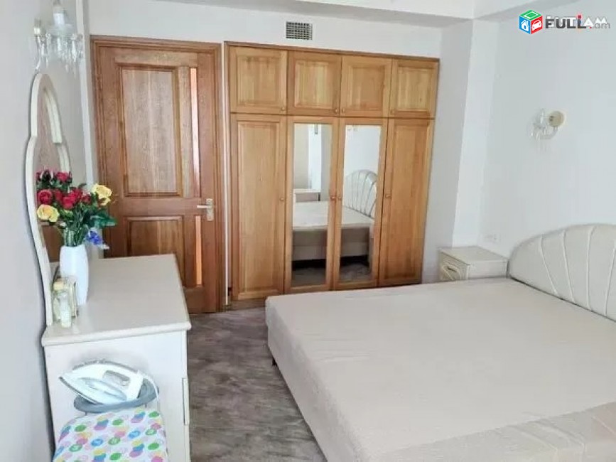 Կոդ 51842  Արաբկիր, Հյուսիսային ճառագայթ թաղամասում 2 սենյակ
