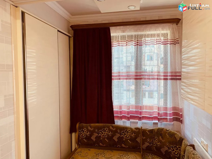 Կոդ 75517  Երզնկյան փողոց 3 սենյականոց բն 