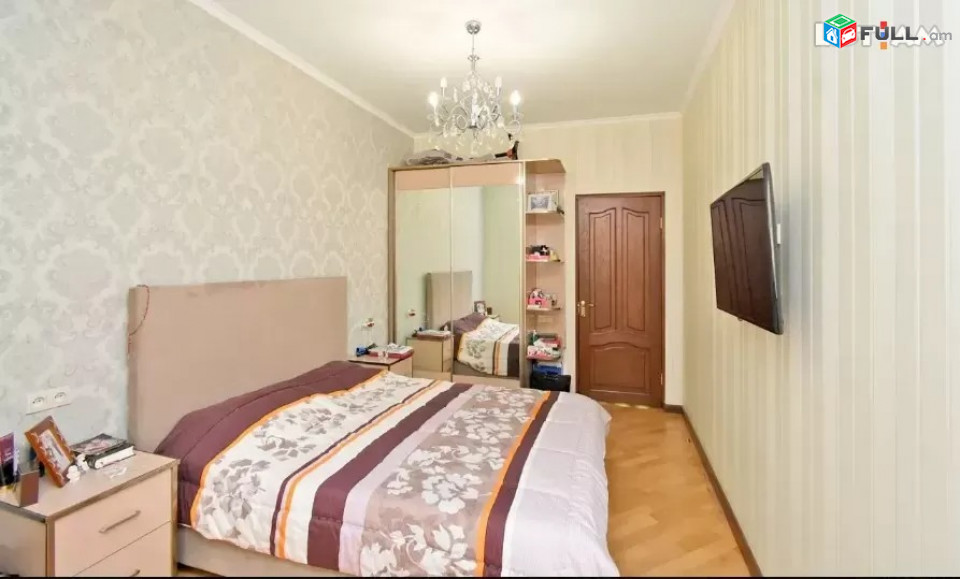 Կոդ 73369  Սայաթ Նովա փողոց 3 սենյականոց բն