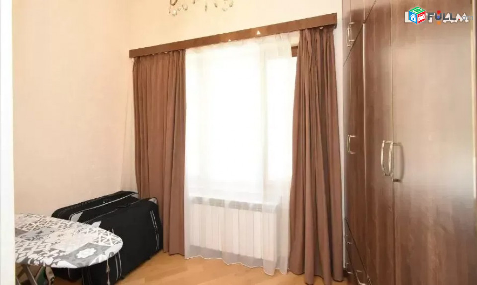Կոդ 73369  Սայաթ Նովա փողոց 3 սենյականոց բն