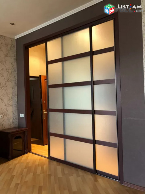 Կոդ 75284  Տիգրան Մեծ փողոց 3 սենյականոց բն 