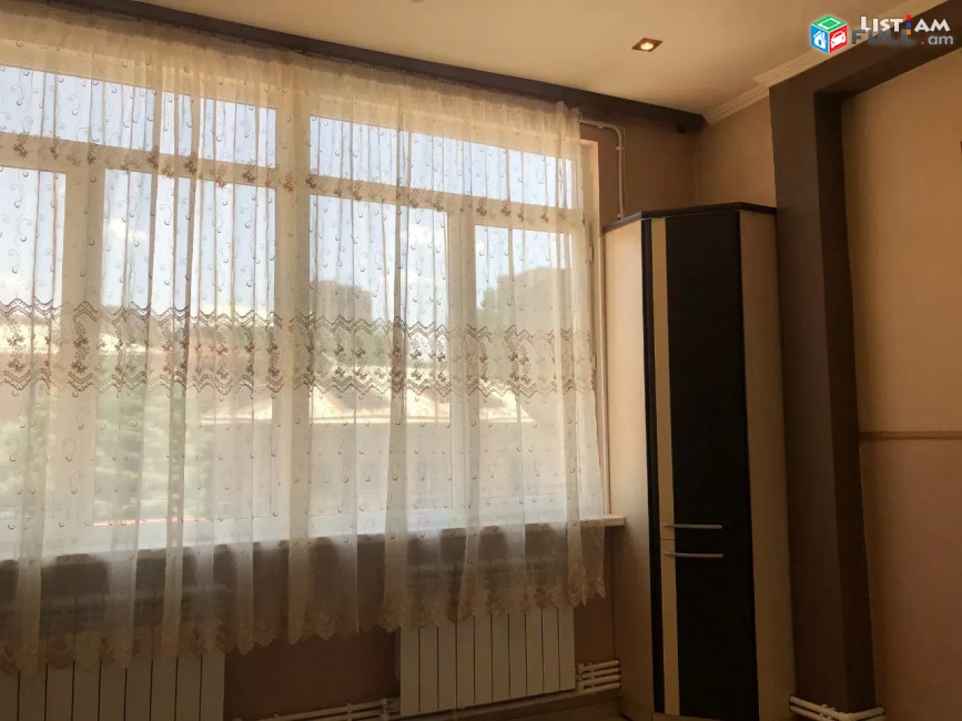 Կոդ 75284  Տիգրան Մեծ փողոց 3 սենյականոց բն 