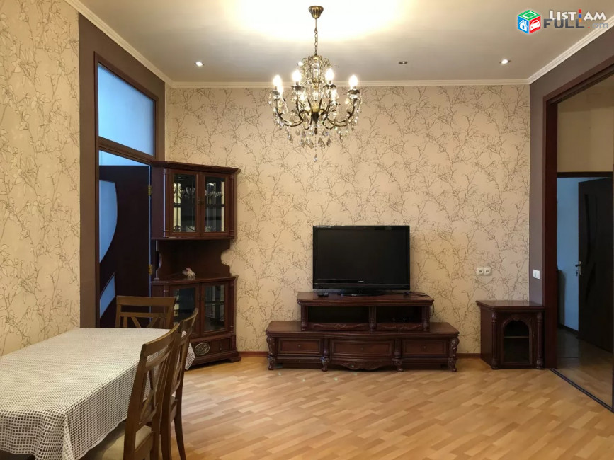 Կոդ 75284  Տիգրան Մեծ փողոց 3 սենյականոց բն 