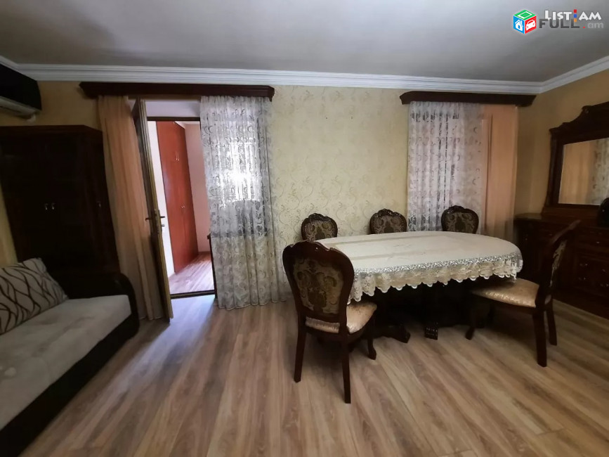 Կոդ 73512  Արամ Խաչատրյան փողոց 4 սենյականոց բն 