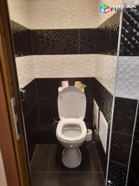 Կոդ 73512  Արամ Խաչատրյան փողոց 4 սենյականոց բն 