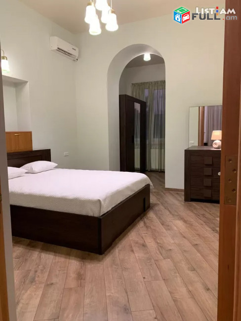 Կոդ 73521  Բաղրամյան փողոց 2 սենյականոց բն 