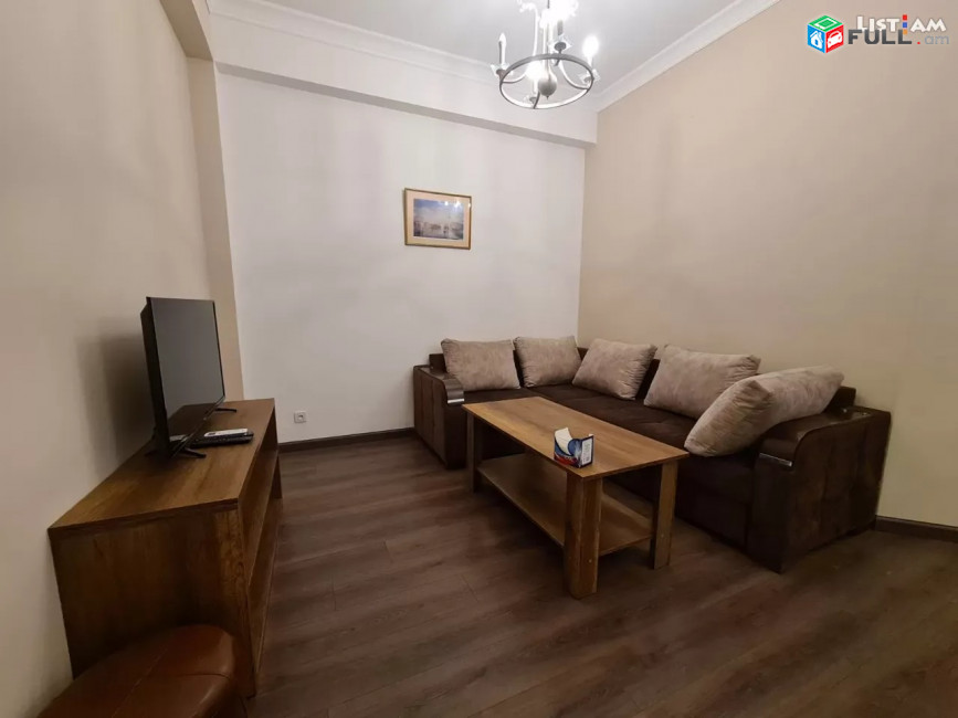 Կոդ 73601  Եկմալյան փողոց 2 սենյականոց բն 